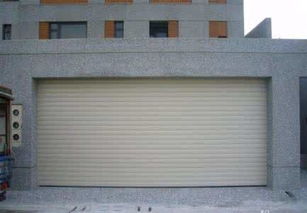 太原安裝卷閘門(mén)訂做車(chē)庫(kù)電動(dòng)卷簾門(mén)圖片,太原安裝卷閘門(mén)訂做車(chē)庫(kù)電動(dòng)卷簾門(mén)高清圖片 太原吉興門(mén)業(yè),